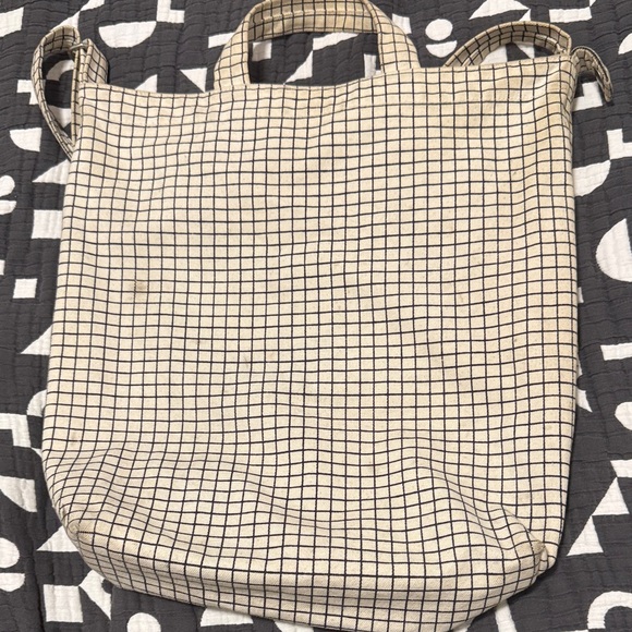 Baggu Duck Bag in Natural Grid - Picture 1 of 3